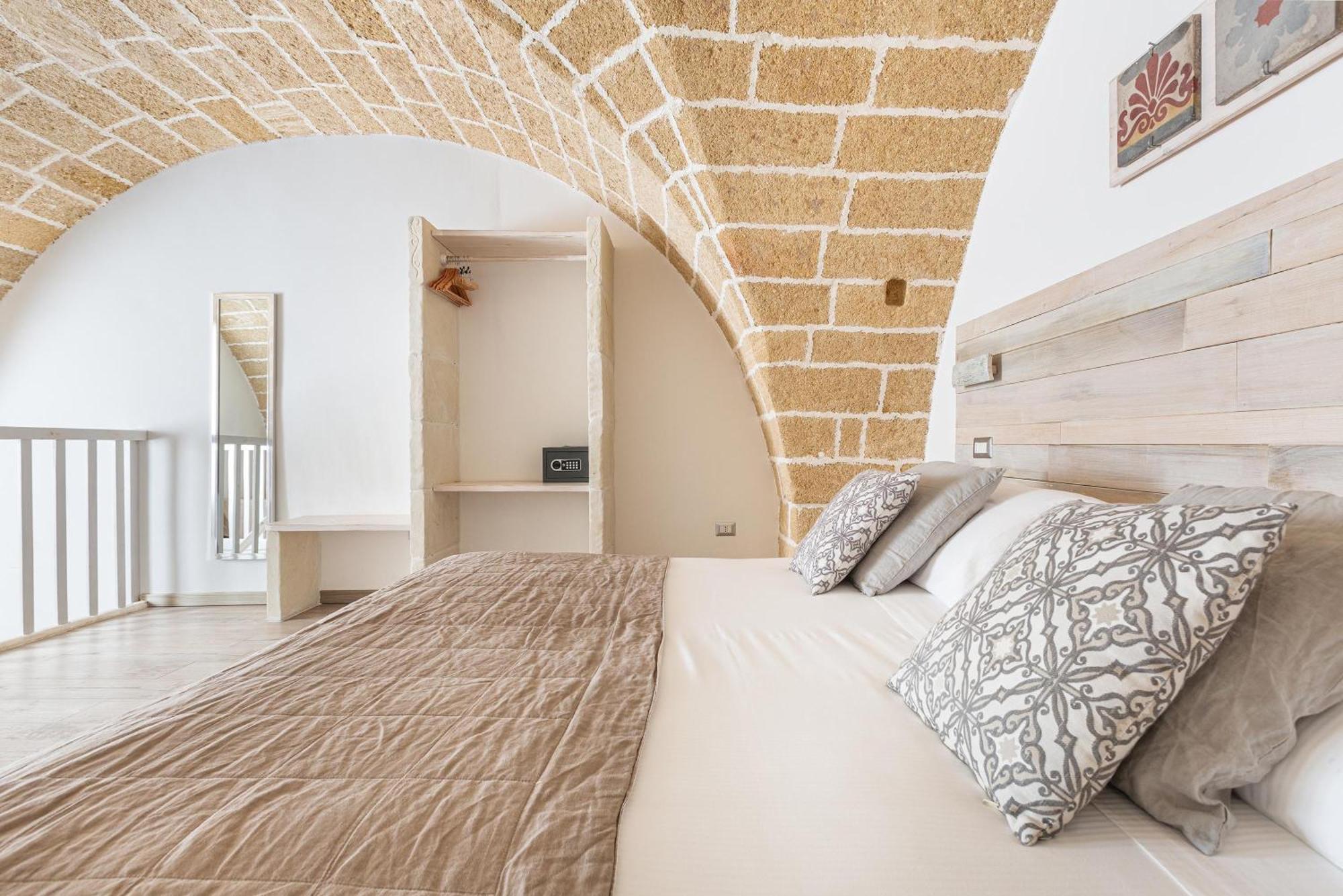 ガリポリ Clara Domus Bed & Breakfast エクステリア 写真
